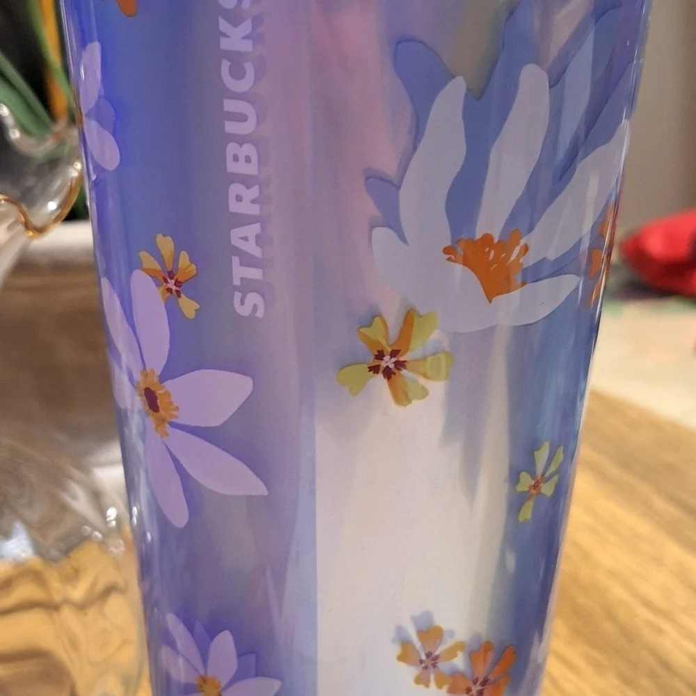 Starbucks  2024 Blue Dichronic Magnolia and FlowersTumbler